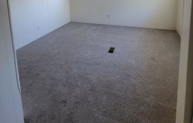 2 beds, 2 baths, 800 sqft, $3,299, Unit 36