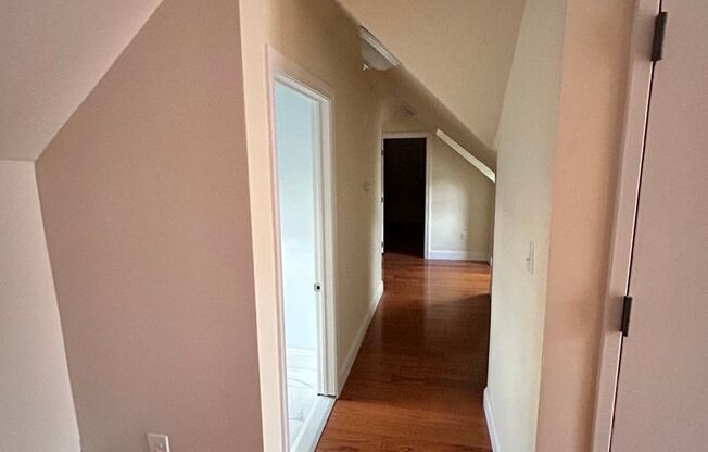 1 bed, 1 bath, $1,350, Unit 293 #302