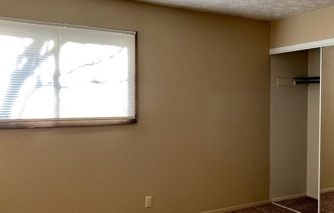 1 bed, 1 bath, 850 sqft, $950, Unit 3-321