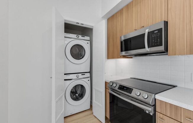 1 bed, 1 bath, 739 sqft, $2,995, Unit 306