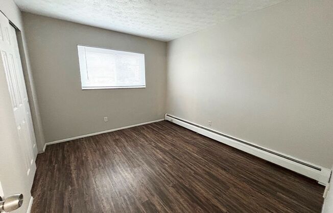 1 bed, 1 bath, 560 sqft, $825, Unit 725-18