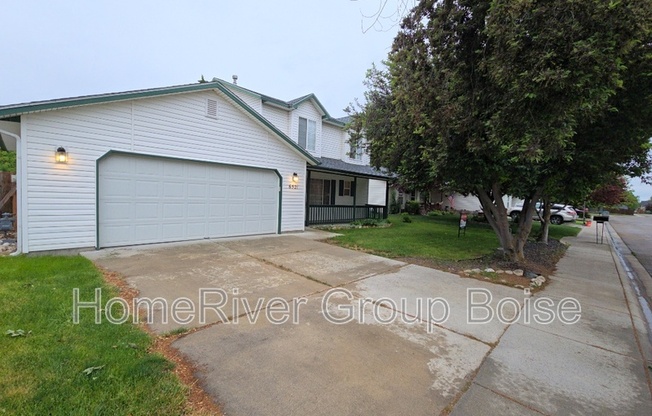 6521 W PARAPET DR