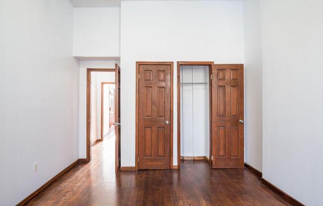 27 BREVOORT PL
