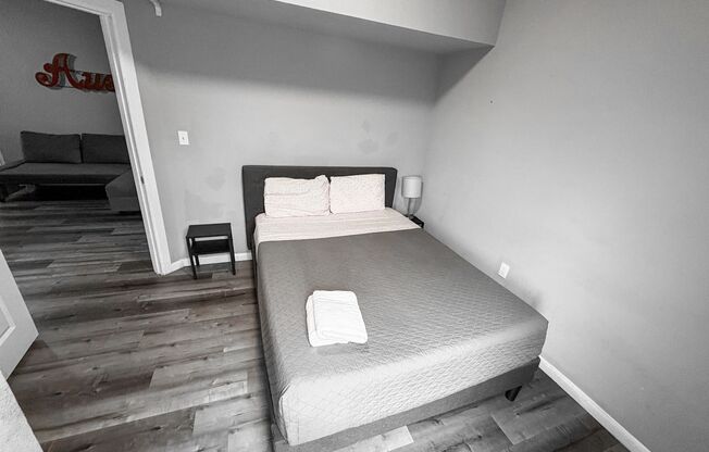 4 Bed / 2 Bath in West Campus – Bring Your Roommates