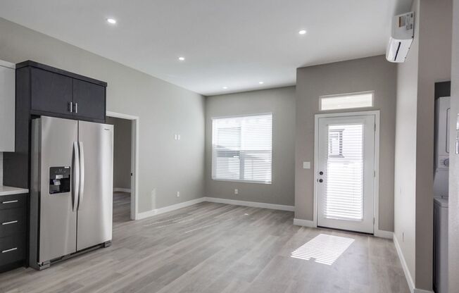 2 beds, 2 baths, 974 sqft, $3,195, Unit 4753-2