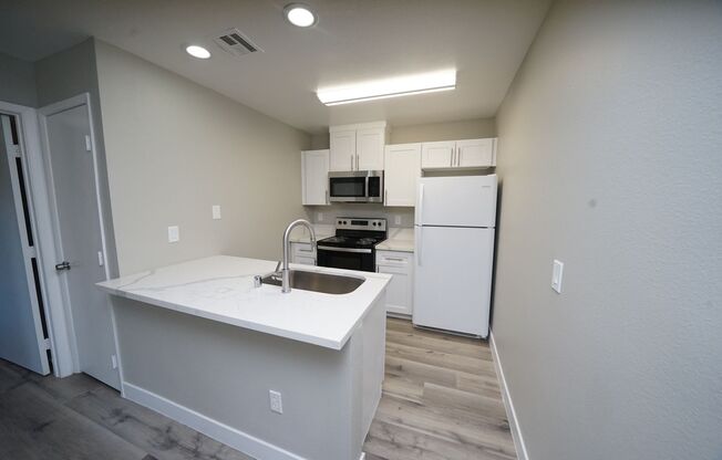 1 bed, 1 bath, $1,095