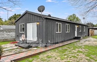 Charming 2-Bedroom Home in a Prime Location / Pet Friendly / Vouchers Accepted / Inquire Now!