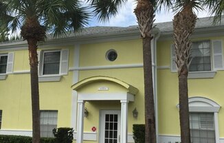 101 POMPANO DR SE
