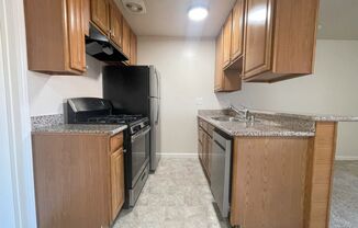 1 bed, 1 bath, $1,645, Unit 30