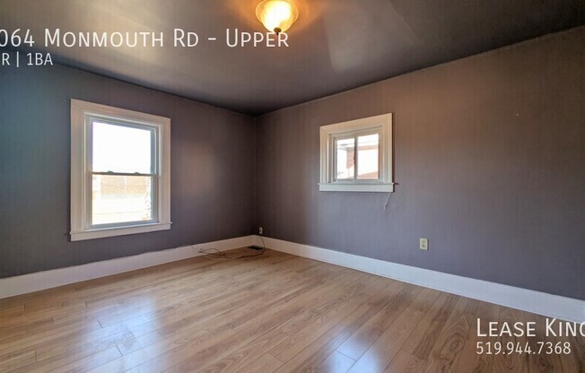 1064 MONMOUTH RD