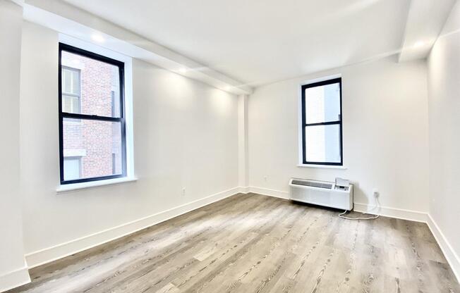 2 beds, 2 baths, $7,495, Unit 11B