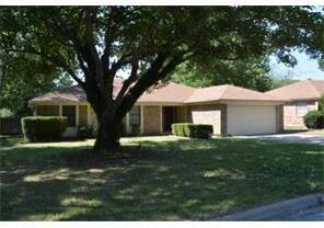 3 beds, 2 baths, $1,850