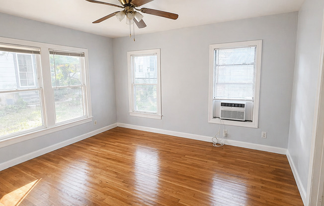 Charming Travis Heights Home Near South Congress