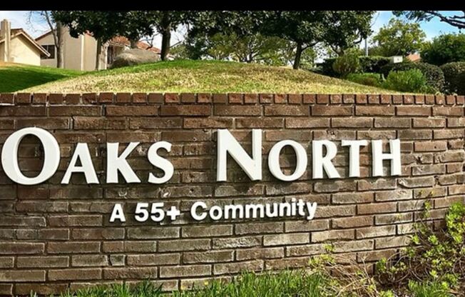 Oaks North Townhome with Views