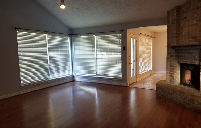 3 beds, 2 baths, $1,995