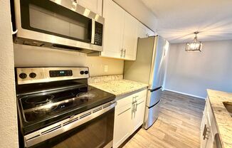 Quiet & Private Condo Retreat in the Heart of DTC/Greenwood Village