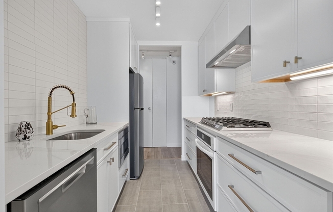 2 beds, 2.5 baths, 1,631 sqft, $7,800, Unit 6F