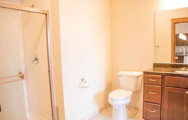 2 beds, 2 baths, $1,425, Unit 103