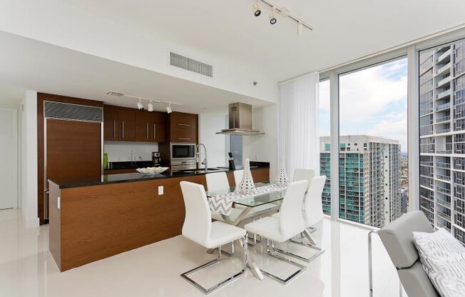 2 beds, 2 baths, $5,000