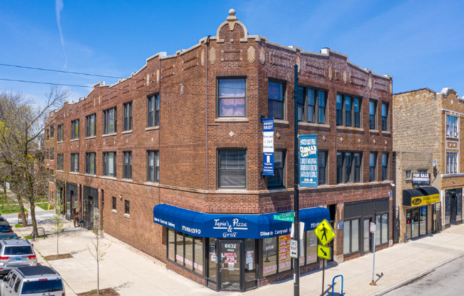 6632 N. Clark St.