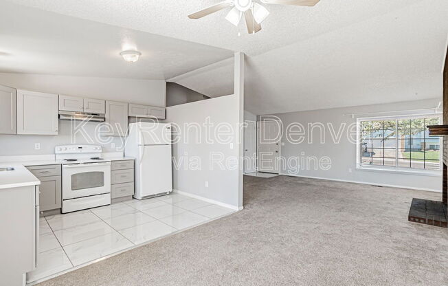 19125 E OBERLIN DR