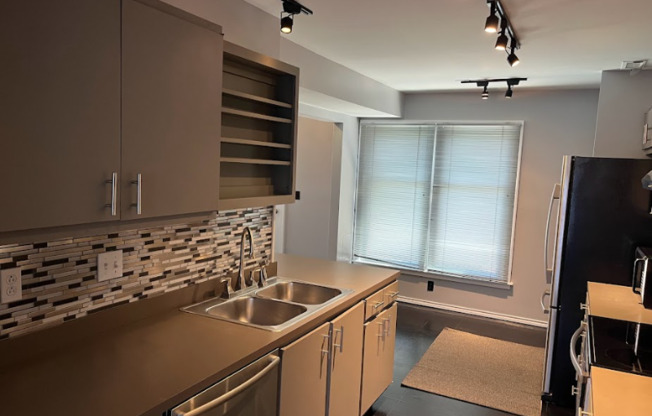 1621 S Quaker Ave Unit #1