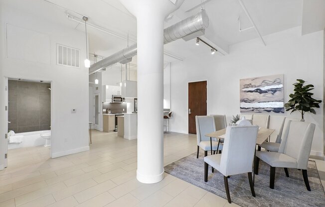 2 beds, 1 bath, 1,100 sqft, $2,850, Unit 507