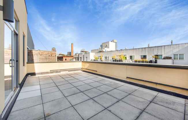 148 N 10 ST