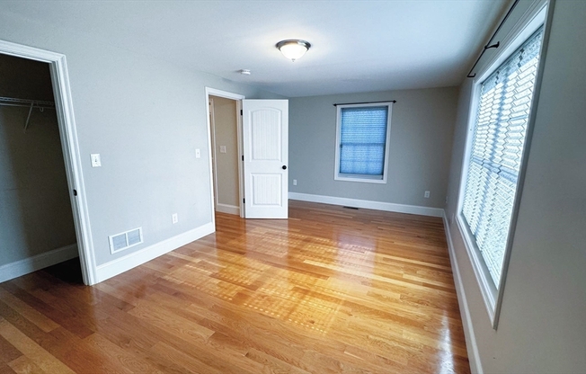 3 beds, 2.5 baths, 2,100 sqft, $4,500, Unit 22