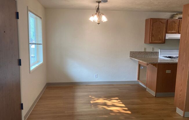 (PKW #1) Remodeled Bedroom/1Bath