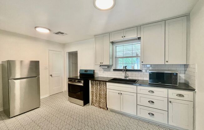 Fully Updated & Unbeatable Location