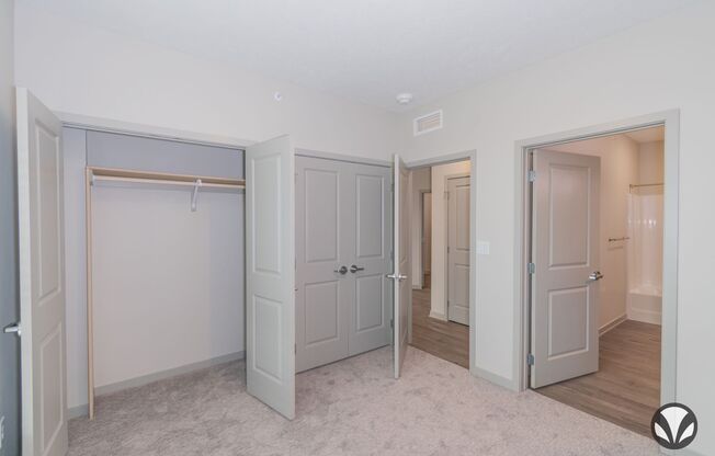 2 beds, 2 baths, 1,190 sqft, $1,765, Unit YH-3031