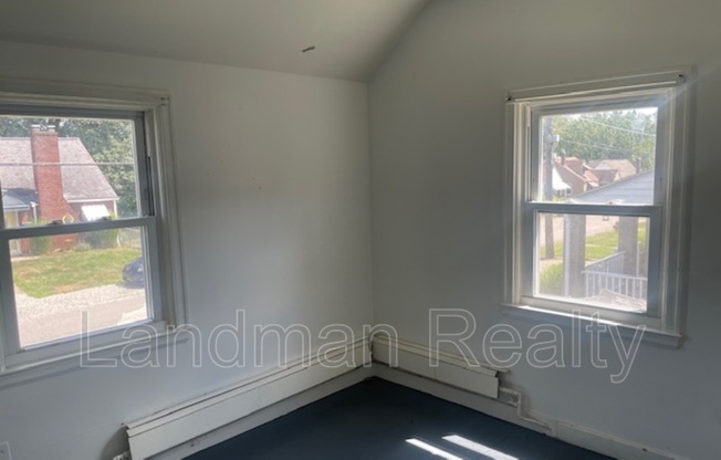 131 FREDA ST