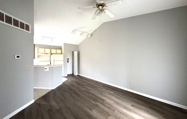 Plaza Millennium 1/1 Third Floor