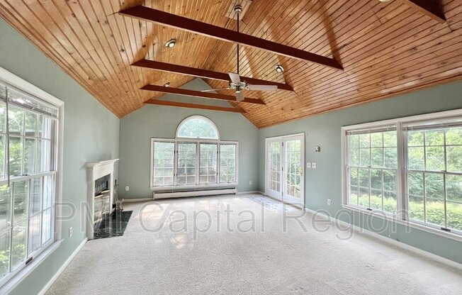 6018 SONOMA RD