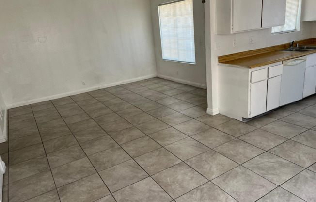 5260 CARRIELLEN LN