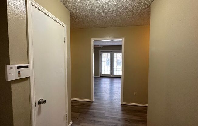 3 Bedroom 2 Bathroom - Located in Midwest City