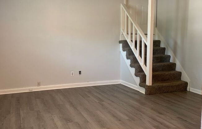 Walnut Ridge Apts