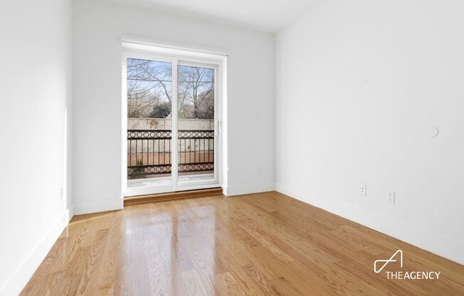 351 FRANKLIN AVE