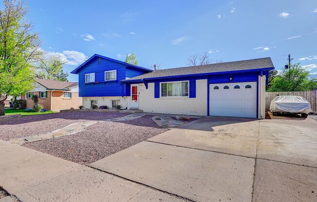 West Side Colorado Springs house, near parks!