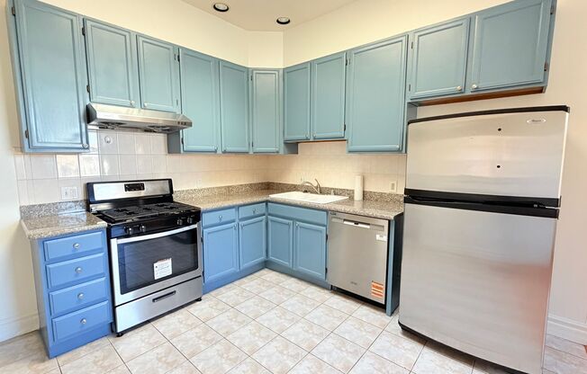 934 CENTRAL AVE LOOP