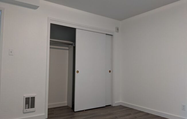 1 bed, 1 bath, $3,295