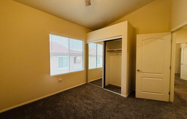 3 beds, 2 baths, $1,899, Unit # 2221