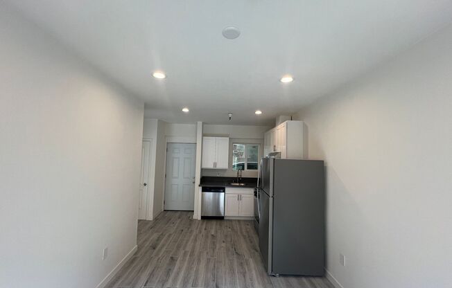 Newly Renovated 1 bedroom