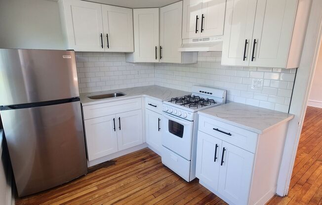 12 N. York Rd