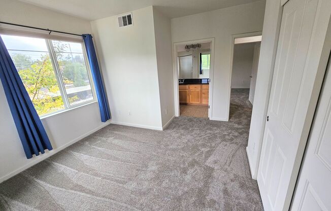 2 beds, 2 baths, $1,800, Unit UNIT 1126