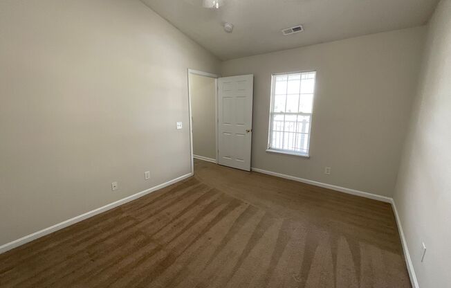 2 beds, 2 baths, 1,131 sqft, $1,425, Unit 2772-7