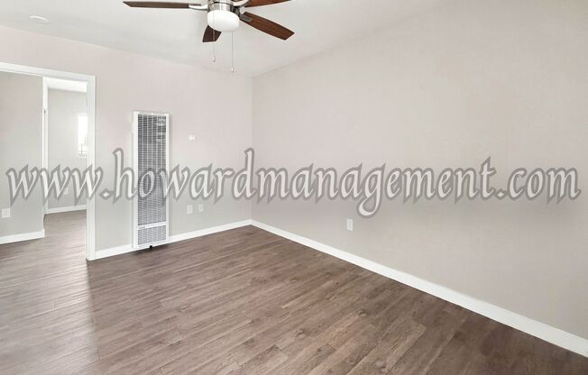11415 Venice