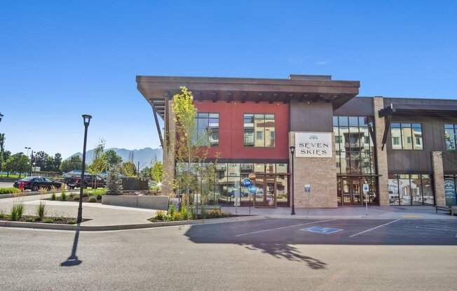 Exterior leasing office