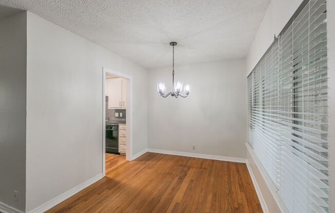 2 beds, 1 bath, $1,550